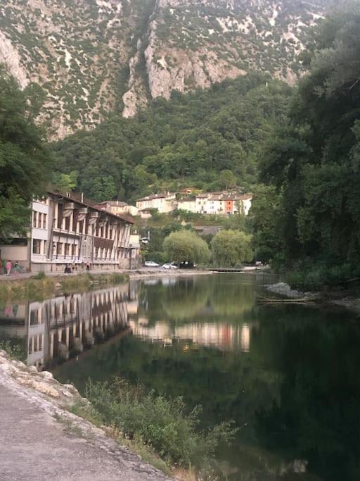 Confortable Au Pied Du Vercors Pont-en-Royans Eksteriør bilde